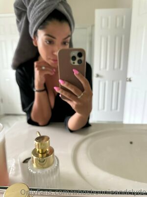 Whosbonnieandclyde Nude Photos photo 190