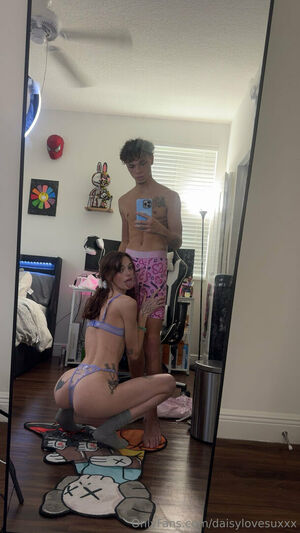 Shrooms Q Nude Photos photo 52