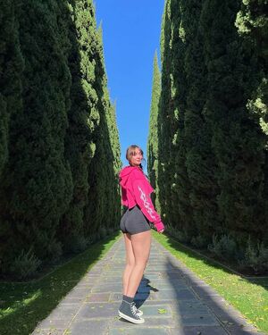 Lily Alcott Nude Photos photo 86