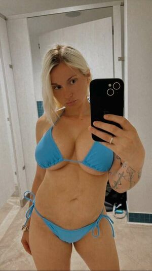 Zoie Burgher Nude Photos photo 77