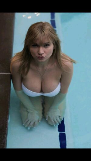 Zoie Burgher Nude Photos photo 279