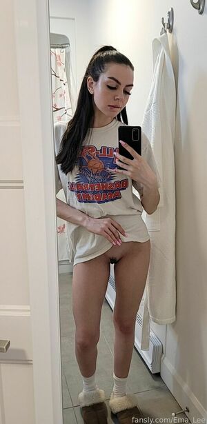 TheRealEmaLee Nude Photos photo 37