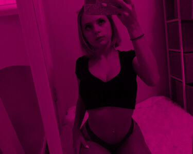 Bunni Emmie Nude Photos photo 41
