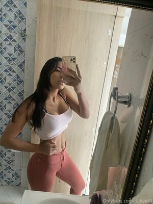 Dahyana Gaitan Nude Photos photo 25
