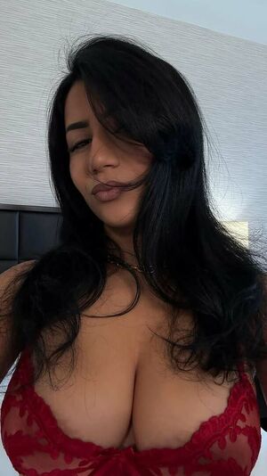 Roxie Sinner Nude Photos photo 256