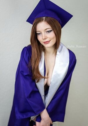 Rylie Rowan Nude Photos photo 188