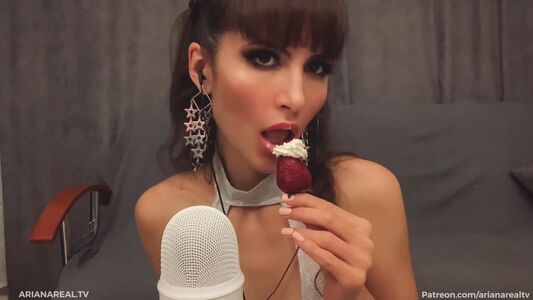 Arianarealtv Nude Photos photo 32