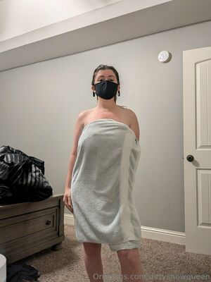 Dirtysnowqueen Nude Photos photo 23