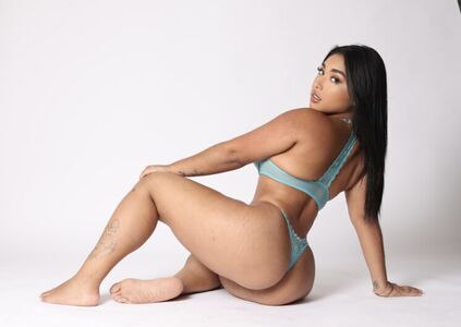 Alejandra Velasquez Nude Photos photo 7