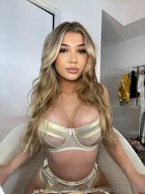 Aria Taylor Nude Photos photo 176
