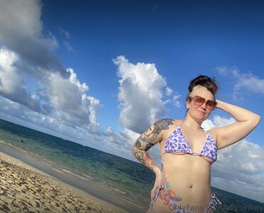 Sienna Day Nude Photos photo 273