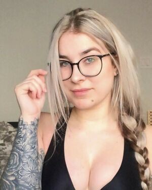 Jen Brett Nude Photos photo 98
