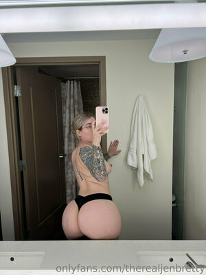 Jen Brett Nude Photos photo 121