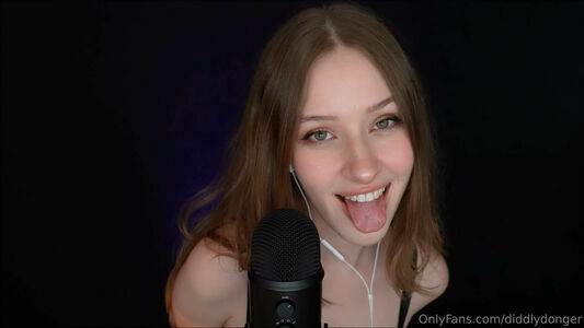 Diddly ASMR Nude Photos photo 43