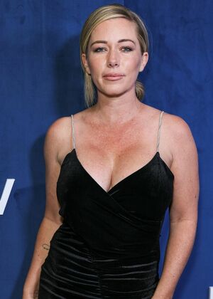 Kendra Wilkinson Nude Photos photo 151