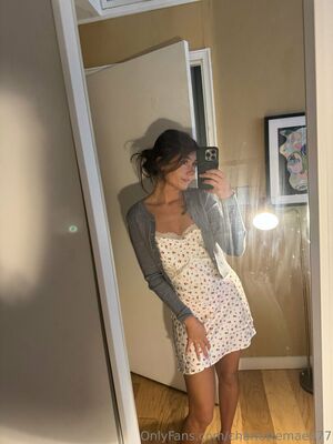 Charlottemae977 Nude Photos photo 4