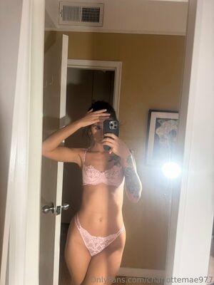 Charlottemae977 Nude Photos photo 28