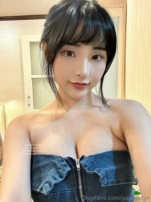 Yuumeilyn Nude Photos photo 107