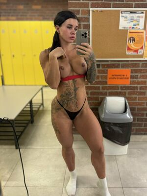 Julia Fit Nude Photos photo 11