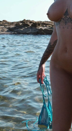 Vicky Aisha Nude Photos photo 13