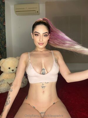 Kleopwtrx Nude Photos photo 55