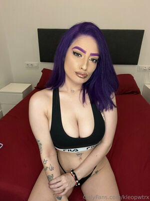 Kleopwtrx Nude Photos photo 69