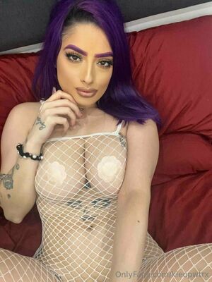 Kleopwtrx Nude Photos photo 81