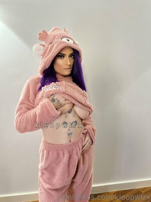 Kleopwtrx Nude Photos photo 231