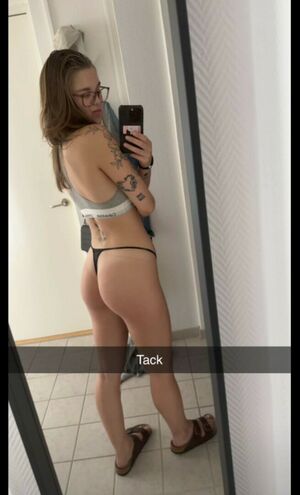 Elsadreamjean Nude Photos photo 2
