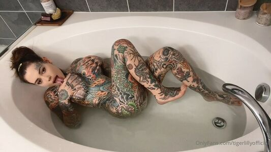 TigerLilly Nude Photos photo 57