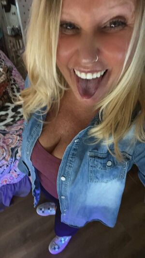 Georgia Peach Nude Photos photo 38