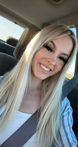 Queennkaitlynn Nude Photos photo 185
