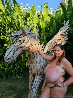 Thenadinejansen Nude Photos photo 1