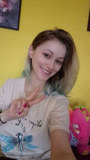Liensue Nude Photos photo 170