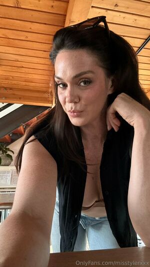 Alison Tyler Nude Photos photo 18