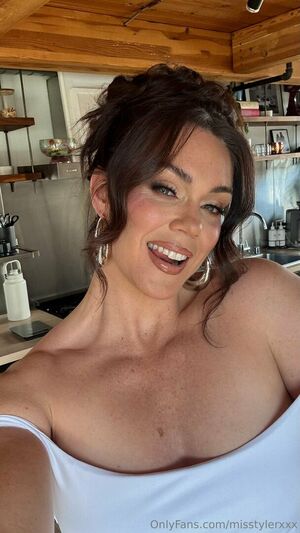 Alison Tyler Nude Photos photo 68