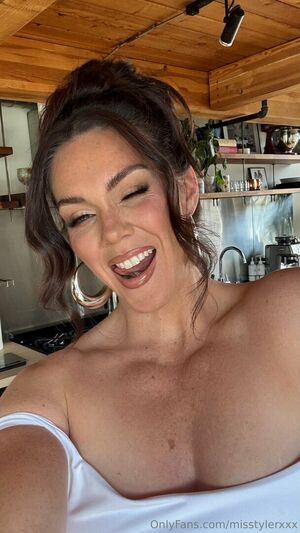 Alison Tyler Nude Photos photo 69