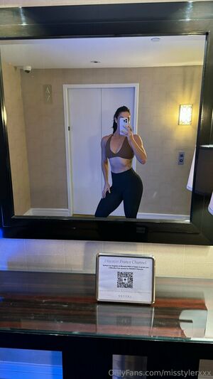 Alison Tyler Nude Photos photo 122
