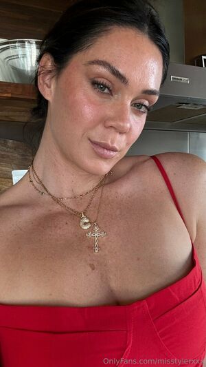 Alison Tyler Nude Photos photo 135