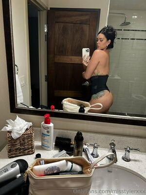 Alison Tyler Nude Photos photo 191