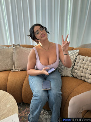 Nia Bleu Nude Photos photo 31