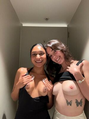 CheekyMZ Nude Photos photo 73
