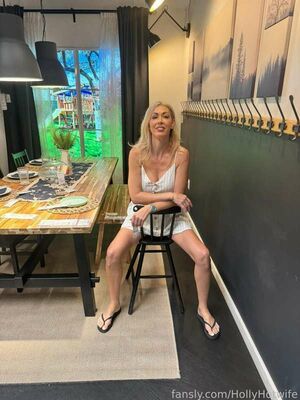 Holly Hotwife Nude Photos photo 31