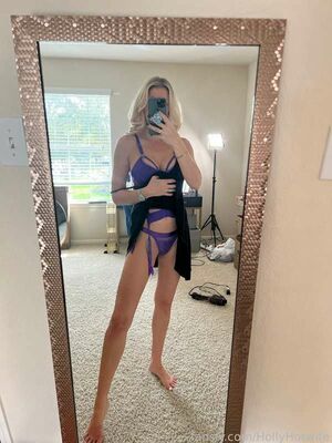 Holly Hotwife Nude Photos photo 45