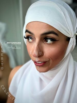 Aaliyah Yasin Nude Photos photo 28
