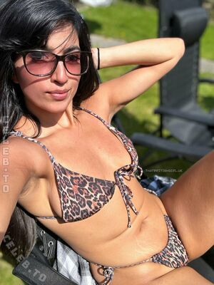 Aaliyah Yasin Nude Photos photo 138