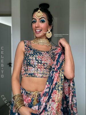 Aaliyah Yasin Nude Photos photo 160