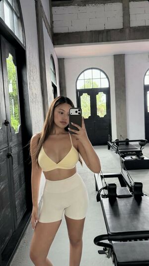 Annette Nude Photos photo 6