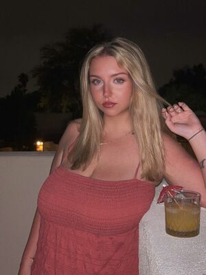 Savannah Nude Photos photo 3