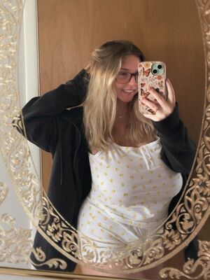 Savannah Nude Photos photo 9